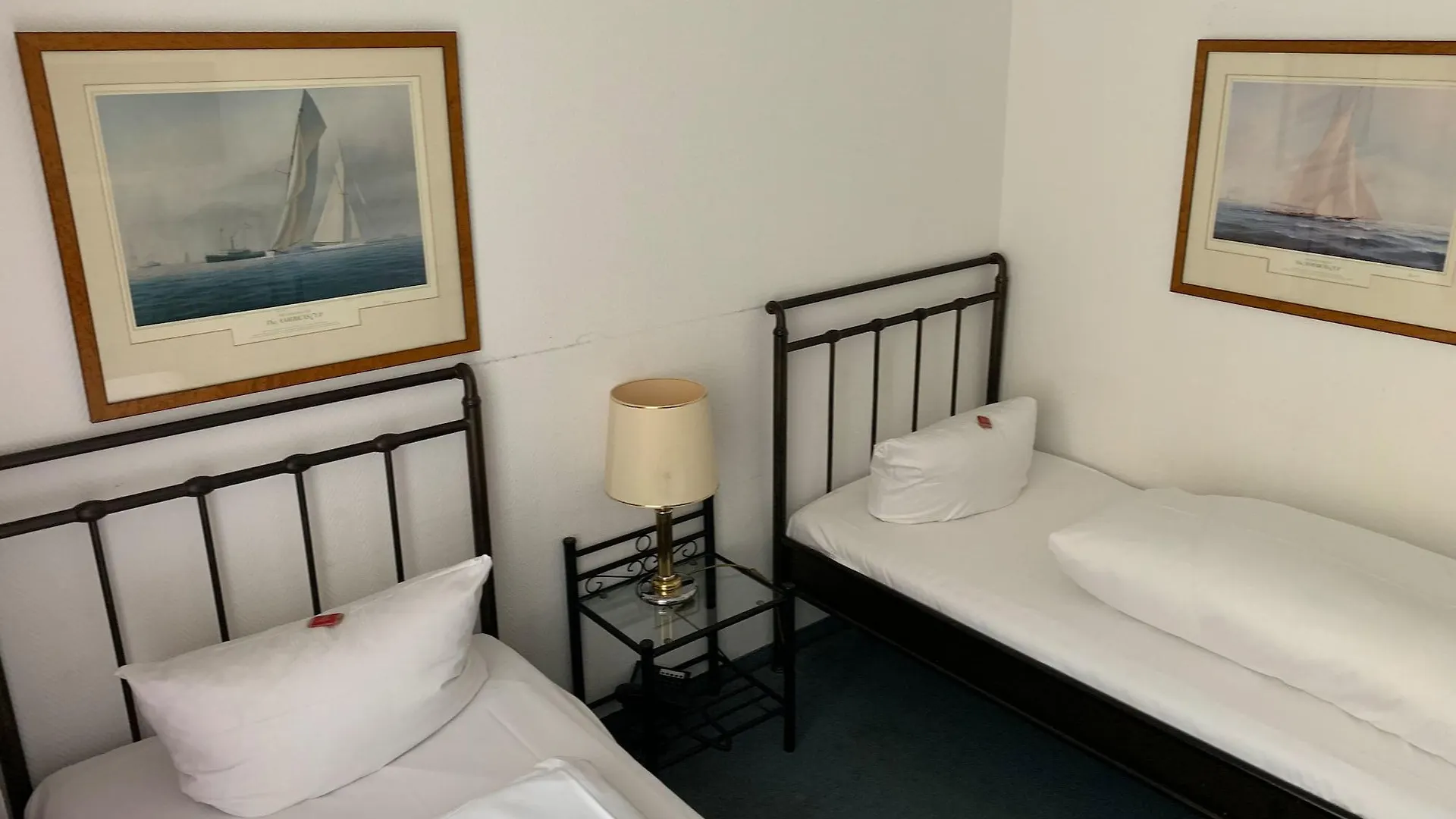 Hotel Windsor Дрезден 3*,